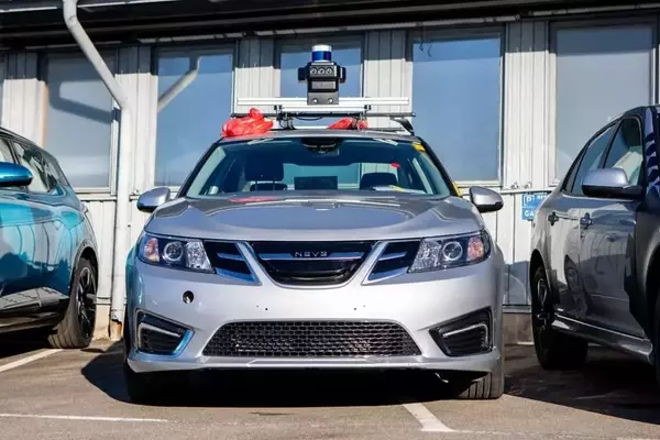 Last Saab Vehicles Up for Auction After Company's Demise