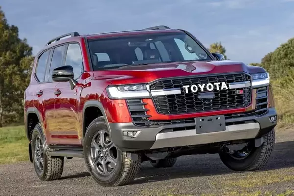 Toyota Land Cruiser 300 Series: Enhanced Power for the Australian Market