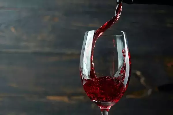 Diageo Adjusts Indian Operations Amidst Dividend Stability