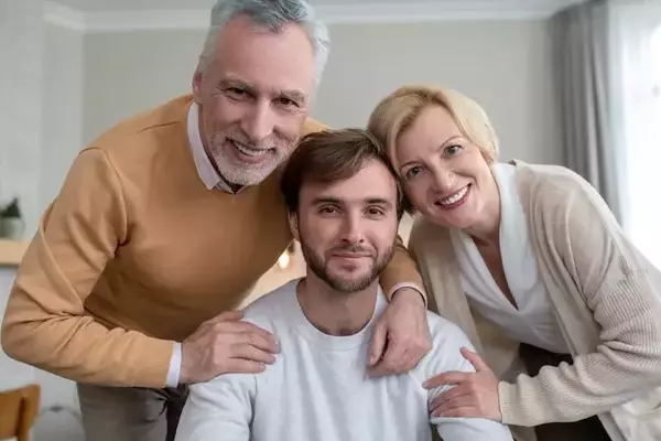 Achieving Financial Freedom: The 'Moneymaxxing' Approach for Americans