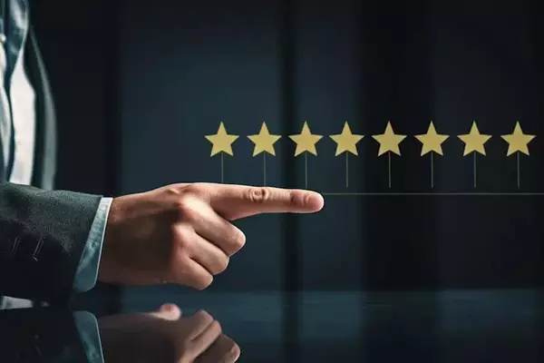 Rothschild Adjusts Moody's Price Target Amid AI Integration