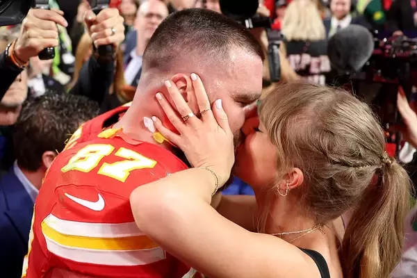 Wedding Gift Dilemma for the Wealthy: What to Give Taylor Swift and Travis Kelce?