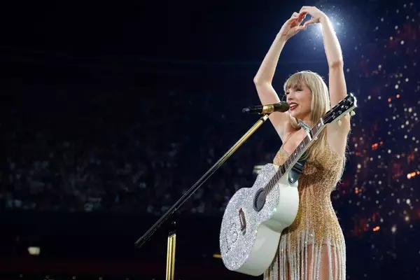 Taylor Swift's Star-Studded Wedding Performance at Madison Square Garden