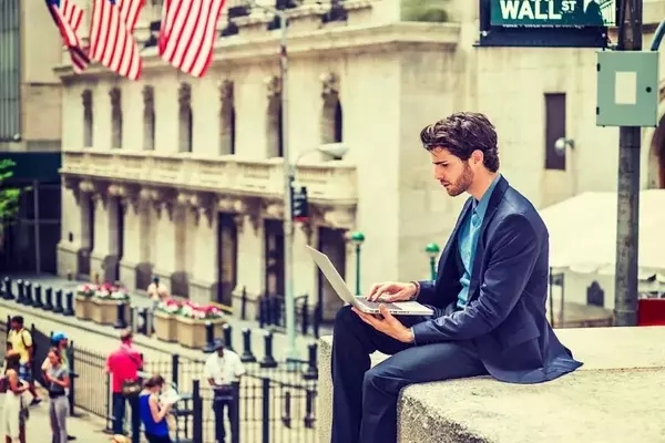 Leading Tech and Semiconductor Firms' Equity Raises Signal Market Crossroads