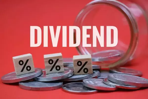 Dividend Aristocrats Fortify SCHD's Income Stream This Year