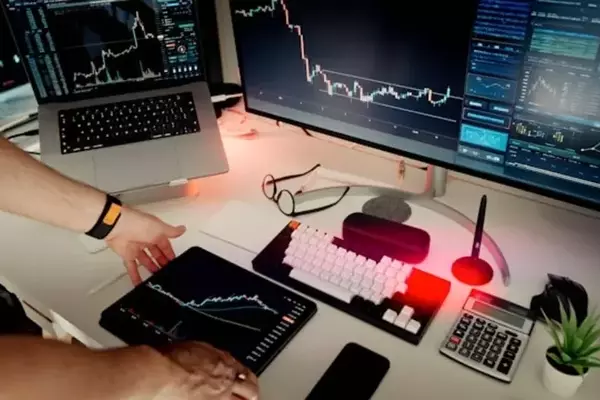 CoreWeave Inc. (CRWV) Experiences Significant Stock Drop Following Jim Cramer's Endorsement