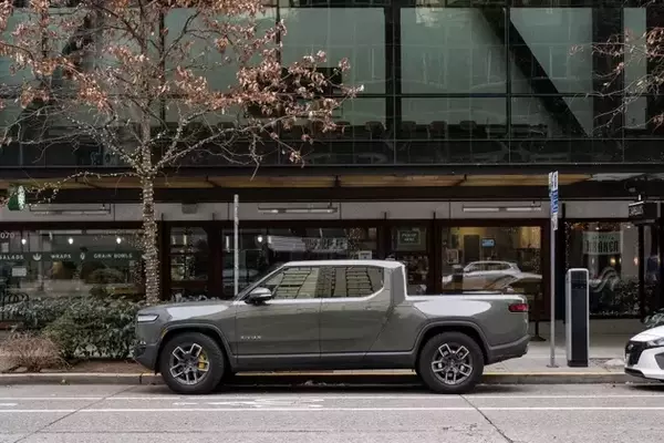 Rivian's Strategic Growth and Market Position: A Reaffirmed Buy