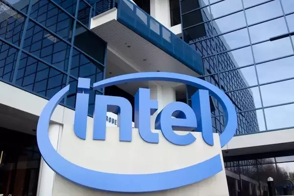 Intel Shares Dip After $15 Billion Stock Offering, Chip Sector Remains Stable