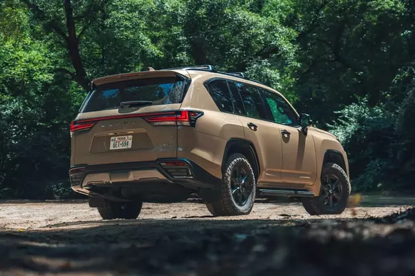 2026 Lexus LX700h Overtrail: An In-Depth Look at the Off-Road Hybrid SUV