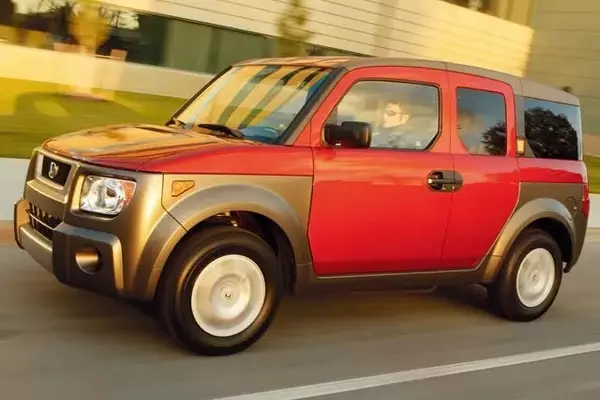 Exploring the Enduring Appeal of the 2003 Honda Element EX