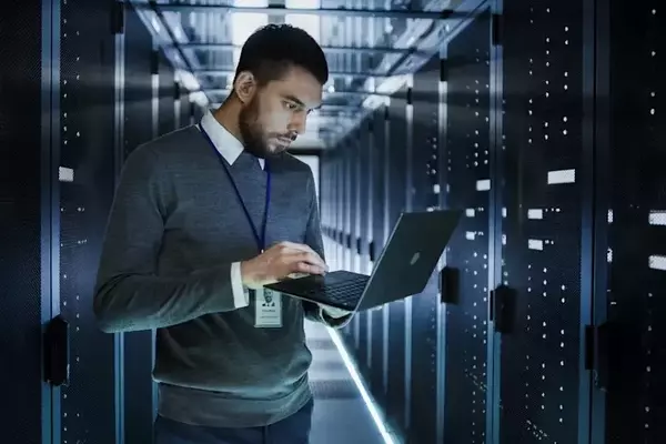 Vertiv Holdings Experiences Significant Stock Decline in July