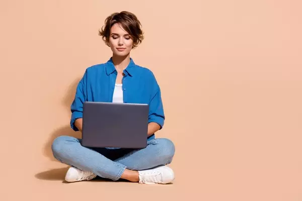 Upwork Faces AI Challenges, Offers Promising Risk-Reward at Low Valuation