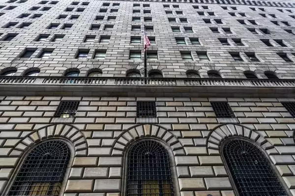 New York Fed Halts Treasury Security Purchases: A Shift Towards a Leaner Balance Sheet