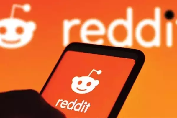 Stock Market Update: Dow Jones Dips Amid Retail Sales Concerns, Applied Materials and Reddit in Focus