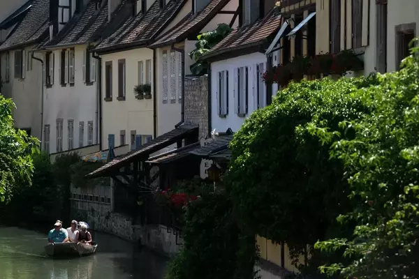 Top Destinations for Expats Seeking Mild Climates and High Quality of Life