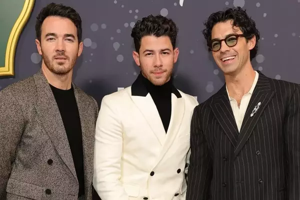 Jonas Brothers Announce 45-City "Burning Up" North American Tour Dates