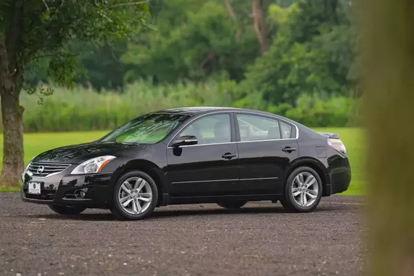 Rare 2012 Nissan Altima 3.5 SR with Low Mileage Hits the Market