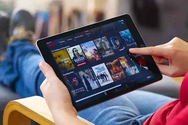 Netflix Shares Surge as Ackman's Pershing Square Reinvests, Defying Previous Losses