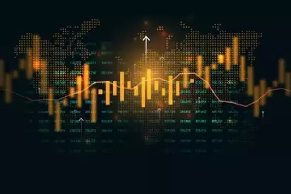Global Real Assets Fund Sees Growth Amid Tech Surge and Market Volatility