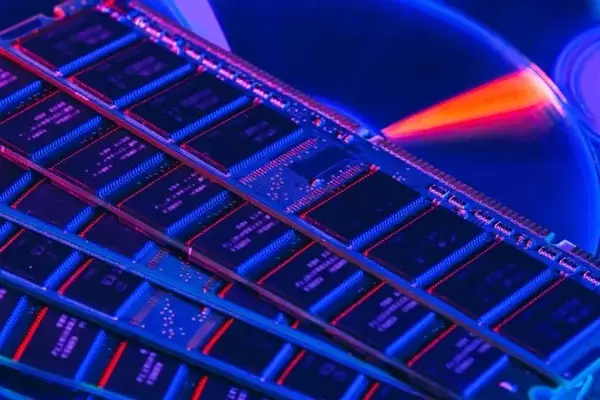 Strategic Options for Micron: Maximizing Upside with Minimized Risk