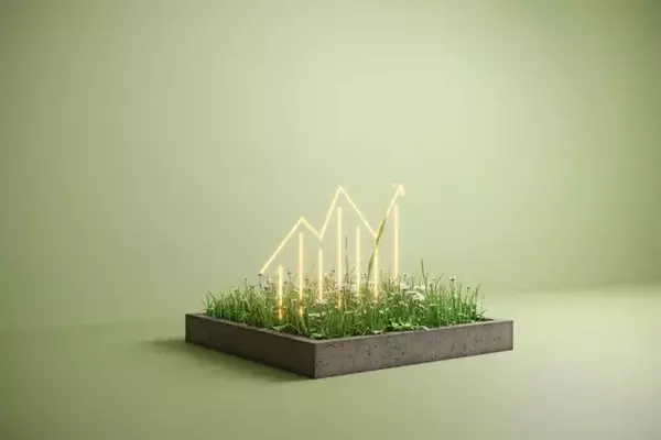 GRW Outperforms S&P 500 in Q2 2026, Driven by Key Performers