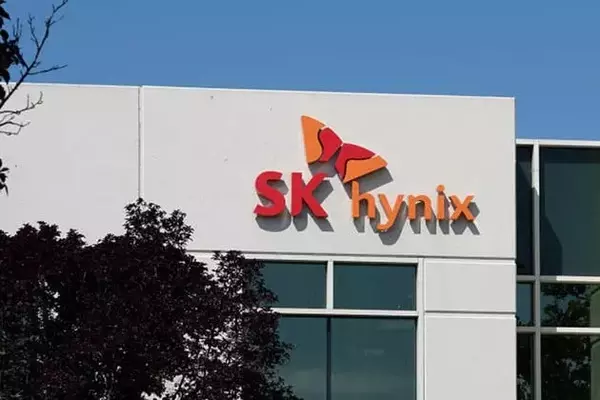 SK Hynix: A Dominant Force in AI Memory Amidst a Supercycle