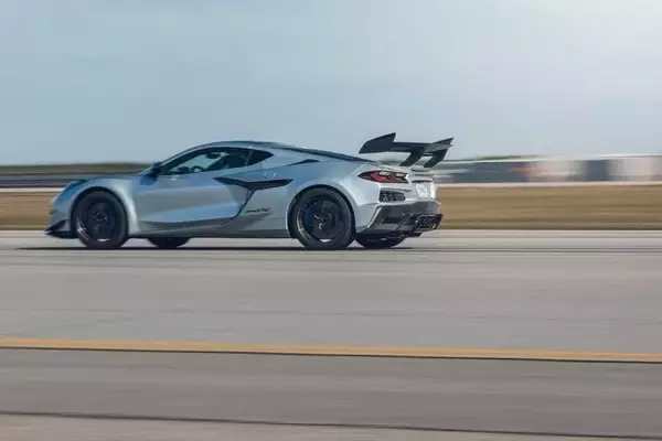 2026 Chevrolet Corvette ZR1X: Speed and Engineering Marvel