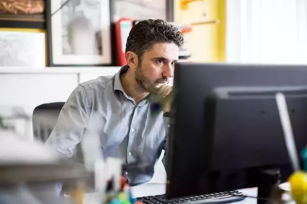 Navigating Retirement Investments: A Comprehensive Guide to Target-Date Funds and Alternatives
