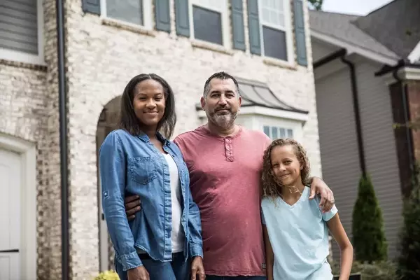 Exploring the Dynamics of 15-Year Mortgages: Benefits and Drawbacks for Homebuyers