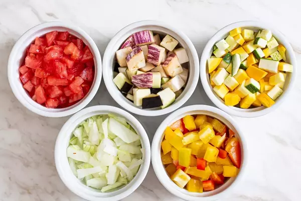 Simplified Weeknight Cooking: The Chef's Prep Approach