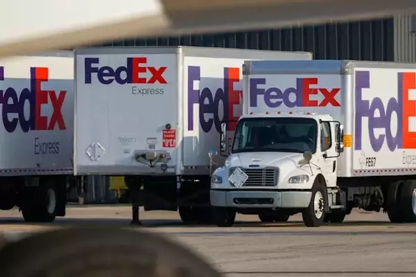 Bill Gates's Foundation Invests $180 Million in FedEx Freight, Signaling Confidence in LTL Shipping Market