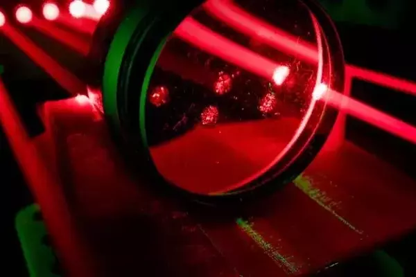 Applied Optoelectronics Shares Plummet Following $600M Equity Offering, Rivals Also Decline