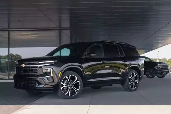 2027 Chevrolet Traverse High Country: Refined Design & Features