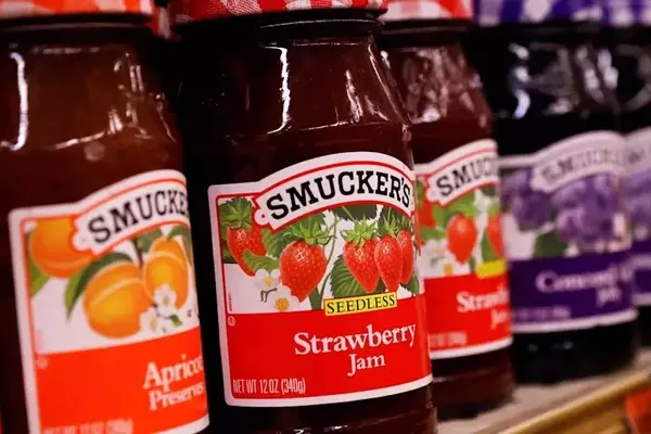 J.M. Smucker's Stellar Q1 2027 Performance and Upgraded Fiscal Outlook
