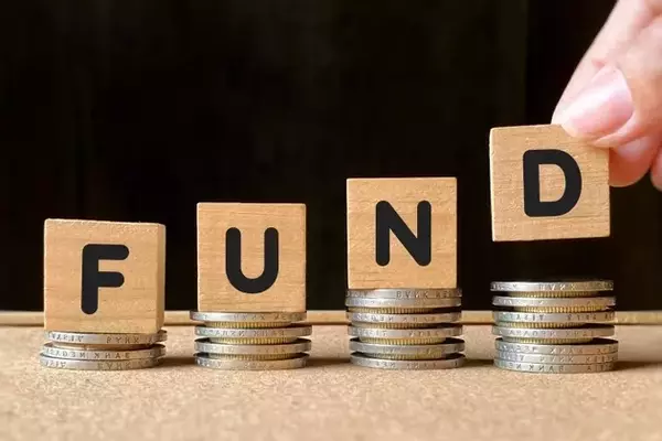 John Hancock Alternative Asset Allocation Fund Gains But Trails Benchmark