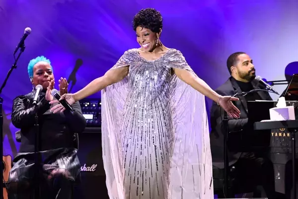 Gladys Knight to Curtail Performances, Embrace New Life Phase