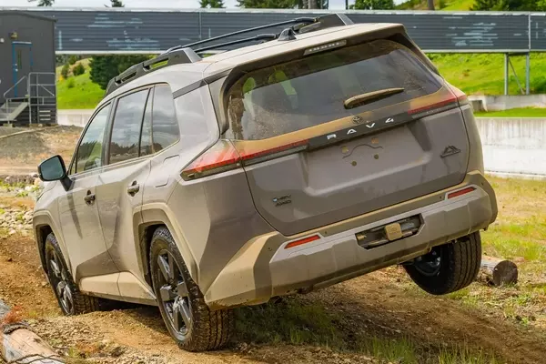 Toyota RAV4 Hybrid to Feature Enhanced Off-Road Capabilities