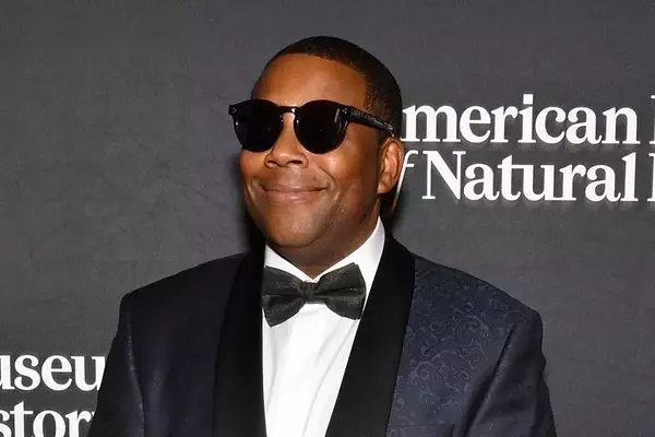 Kenan Thompson Almost Quit Acting Over a Hockey Movie Role