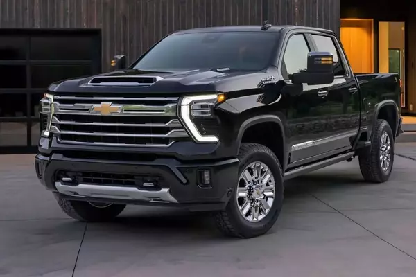 Upcoming Engine Upgrades for Chevy Silverado HD and GMC Sierra HD