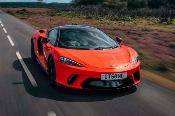 2027 McLaren GTS: A Supercar for Everyday Driving