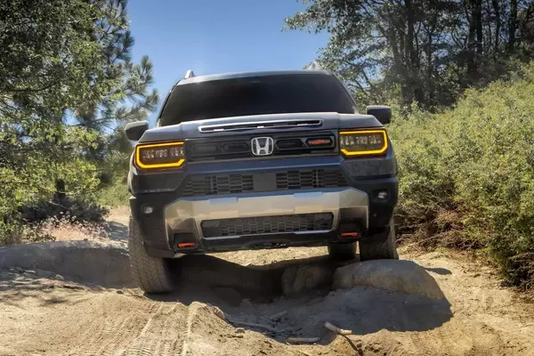 2027 Honda Passport TrailSport: Enhanced Off-Road Capabilities and Bold Design