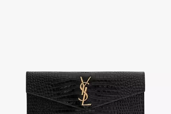 The Allure of the Petite Pouch: Embracing Minimalism with Small Handbags