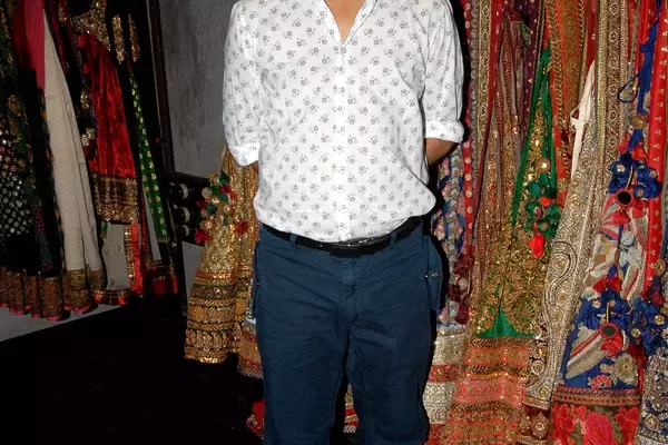 Sabyasachi Mukherjee's Global Fashion Ascent: From Kolkata to New York Stages