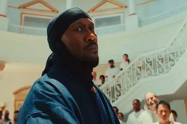 Mahershala Ali Shines in Bassam Tariq's Electrifying 'Your Mother Your Mother Your Mother'