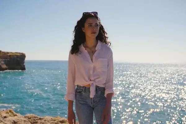 Unpersuasive Romantic Travelogue: A Review of 'Love of Your Life'