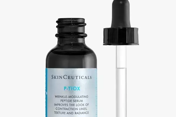 Top Serums for Mature Skin: A Dermatologist's Guide to Youthful Radiance