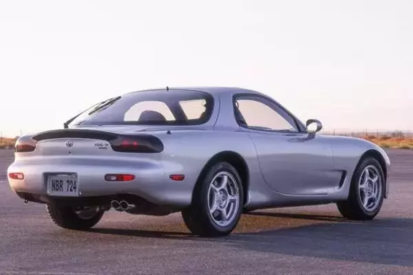 The Enduring Legacy of the 1993 Mazda RX-7: A Design and Performance Icon