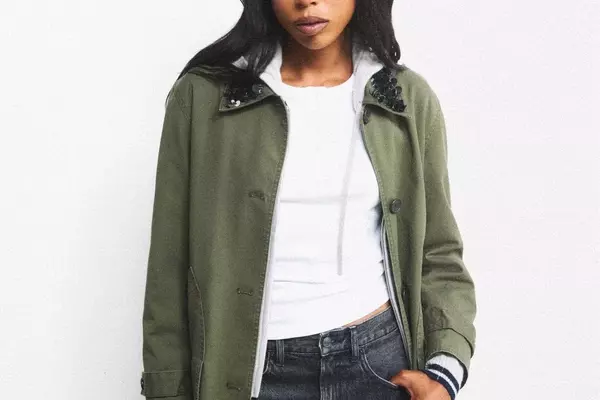 Fall/Winter 2026 Campaigns: A Glimpse into the Season's Hottest Fashion Statements
